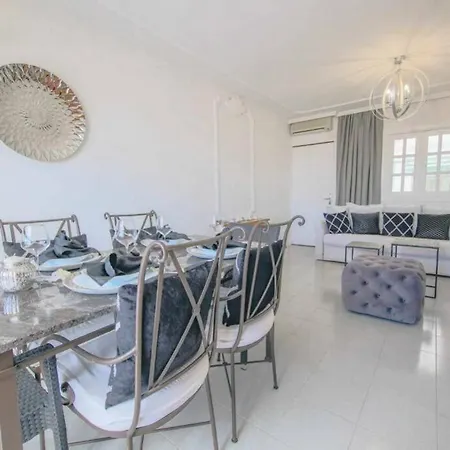 Vista Mar 9 Apartamento *